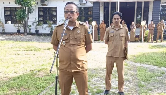 Jadi Irup Upacara Bendera di Lapangan Kantor Camat Binamu, Begini Pesan Lurah Bontoa Saharullah
