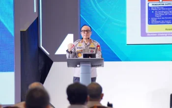 Tak Perlu ke Kantor Polisi! Kini Lapor Kehilangan & Buat LP Bisa dari HP, Polri Tancap Gas Digitalisasi 5 Tak Perlu ke Kantor Polisi! Kini Lapor Kehilangan & Buat LP Bisa dari HP, Polri Tancap Gas Digitalisasi