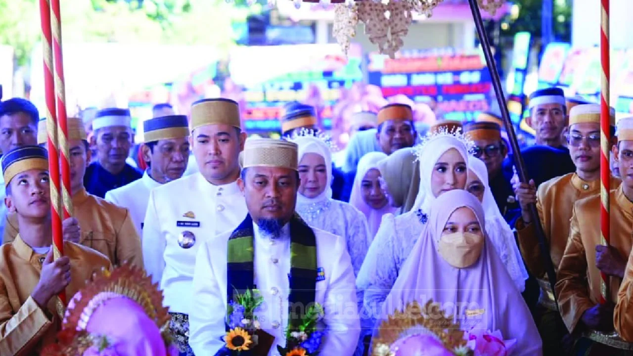 Gubernur Andi Sudirman Serahkan Bantuan Rp10 Miliar di HUT Pangkep Ke-66