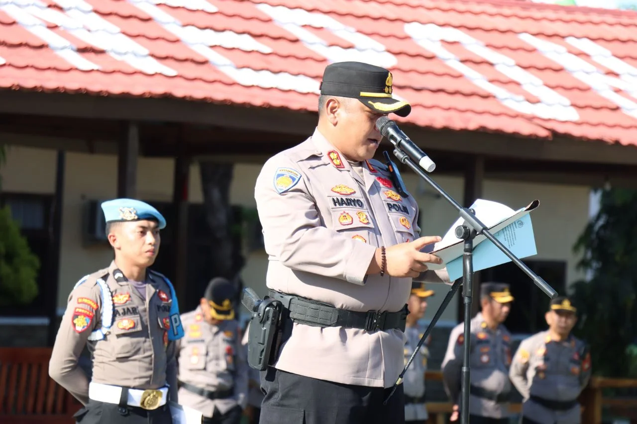 Kapolres AKBP Haryo Basuki Lantik Pejabat Utama Polres Jeneponto, Sejumlah Perwira Pertama Bergeser 2 Kapolres AKBP Haryo Basuki Lantik Pejabat Utama Polres Jeneponto, Sejumlah Perwira Pertama Bergeser