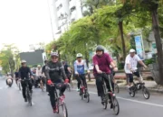 Appi Manfaatkan WFH untuk Gowes Bersama Pantau “Jumat Bersih” di Tiga Kecamatan