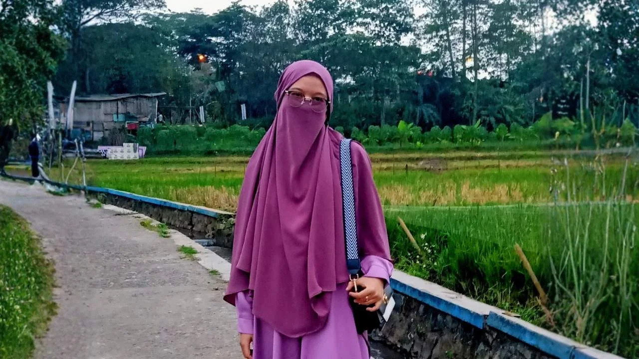 Syarfiah Munzani (Pemerhati Remaja)