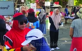 Ramaikan CFD Sudirman, Lontara+ Diserbu Warga, untuk Langsung Unduh di Tempat 7 Ramaikan CFD Sudirman, Lontara+ Diserbu Warga, untuk Langsung Unduh di Tempat
