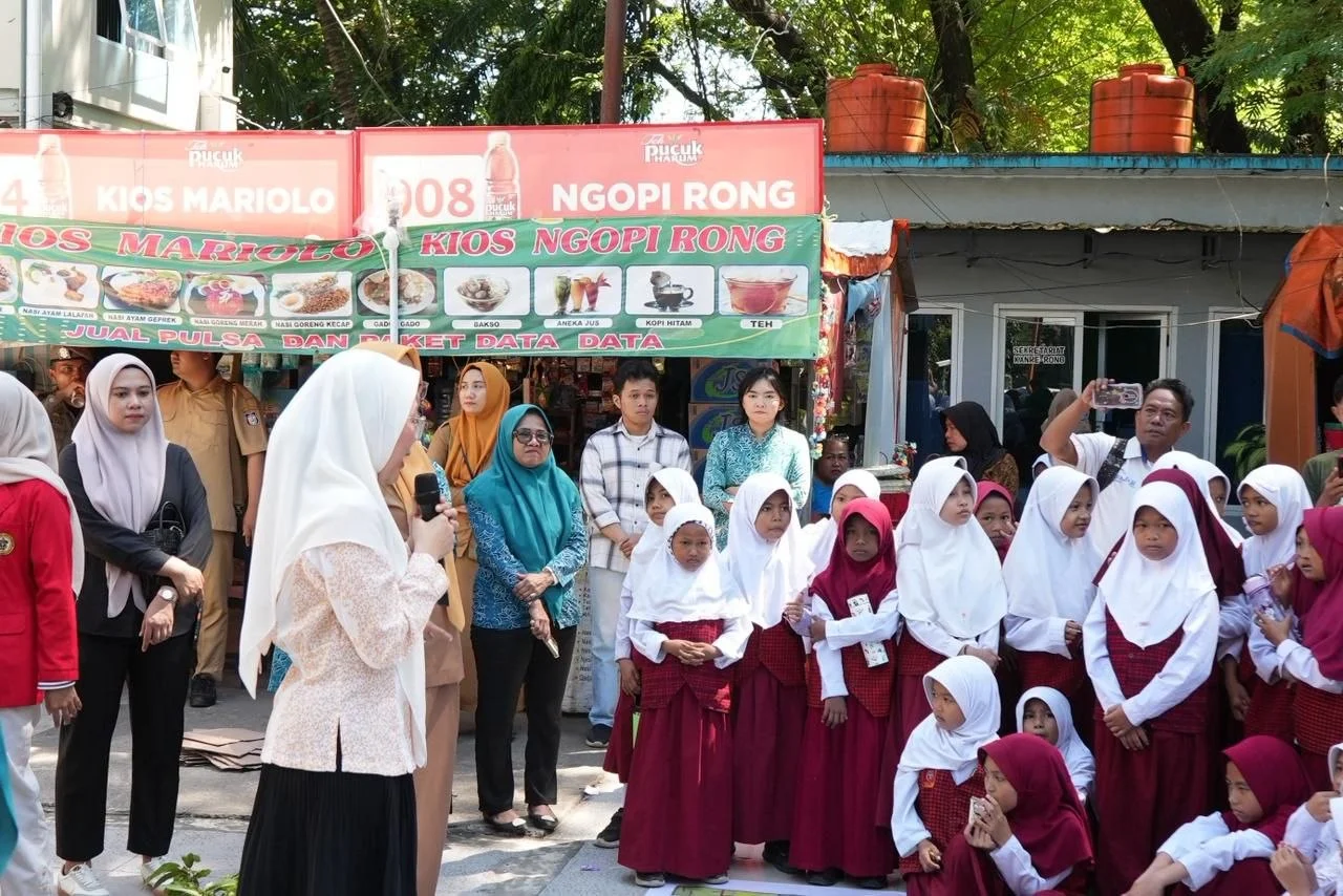 Cetak Generasi Peduli Lingkungan, Pemkot Makassar Telat Outing class di TPS3R Karebosi