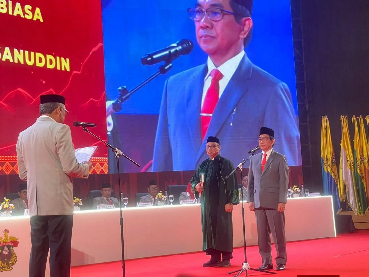 Didukung Nyaris Bulat, Prof JJ Kembali Pimpin Unhas 2 Didukung Nyaris Bulat, Prof JJ Kembali Pimpin Unhas