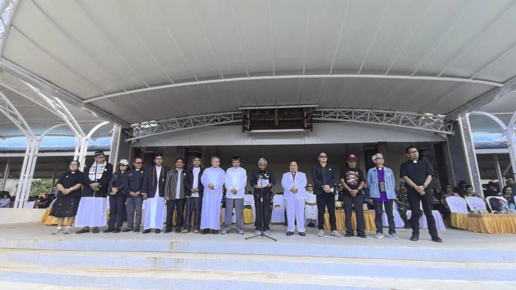 Ribuan Warga Padati Lapangan Bakti, Tokoh Lintas Agama di Toraja Serukan Perang terhadap Narkoba dan Judi 2 FKUB Toraja2