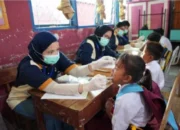 Dokter Gigi Anak Layani Ratusan Siswa di Pulau Kodingareng