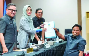 Sekda Sulsel Tegaskan Aspirasi Reses Jadi Dasar Pembangunan 8 Sekda Sulsel Tegaskan Aspirasi Reses Jadi Dasar Pembangunan