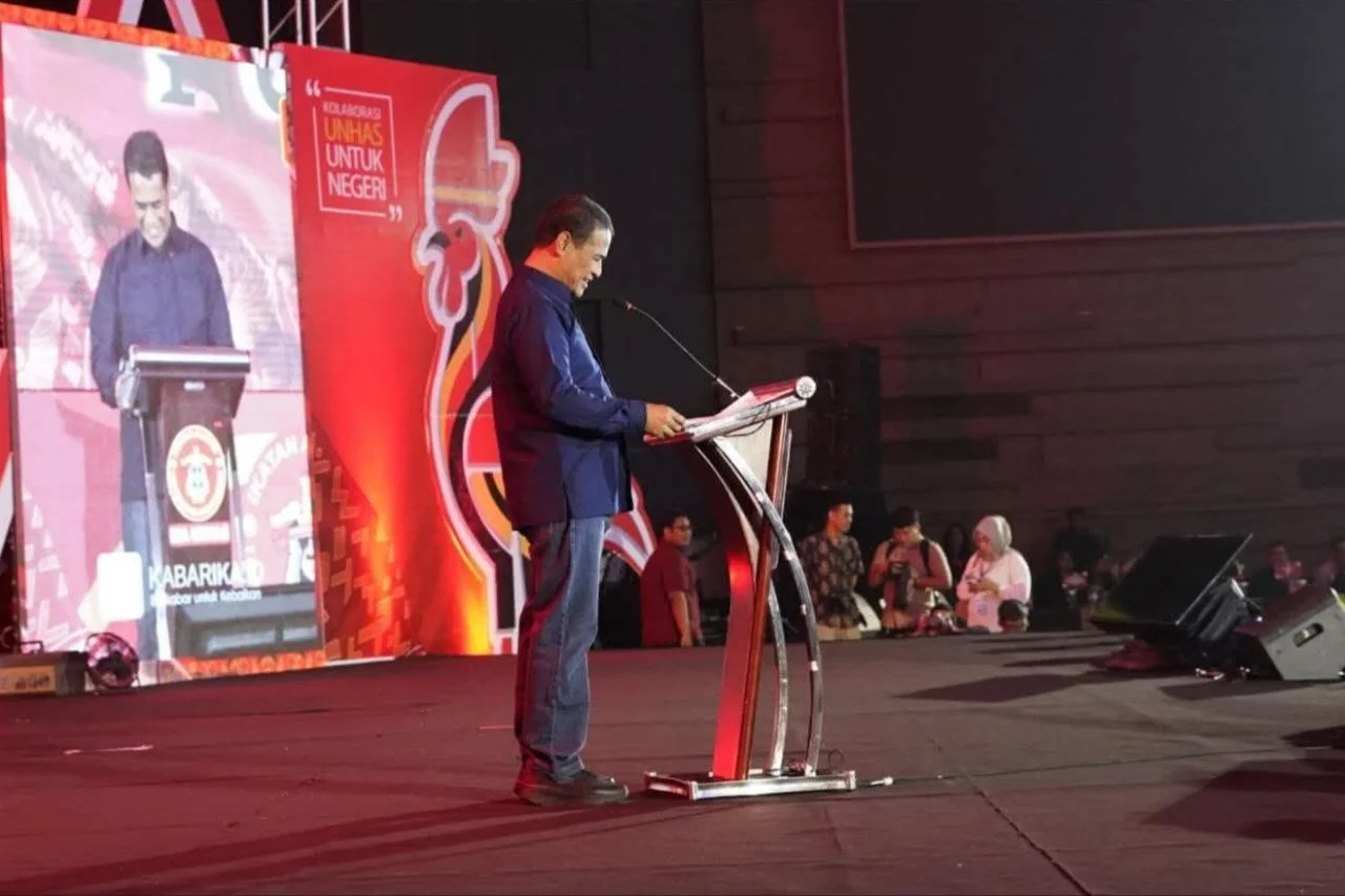 Andi Amran Sulaiman Kembali Pimpin IKA Unhas Lewat Aklamasi