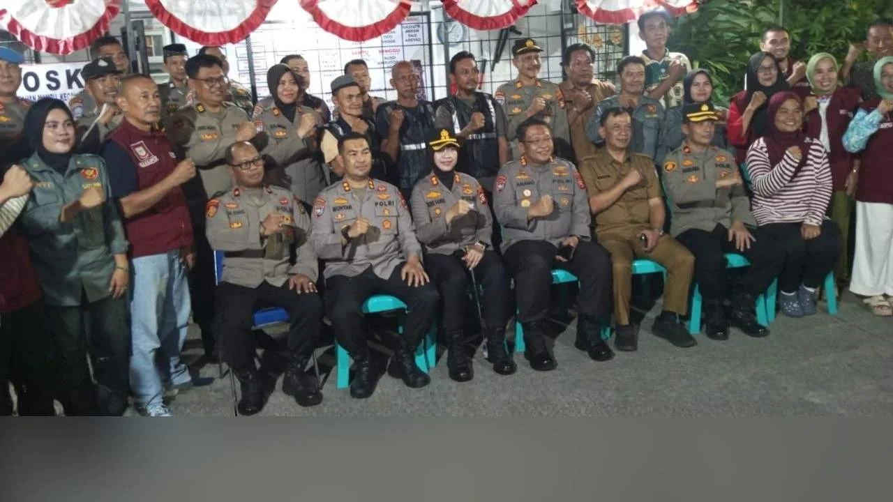 Dirbinmas Polda Sulsel Resmikan Poskamling 24 Jam di Wajo