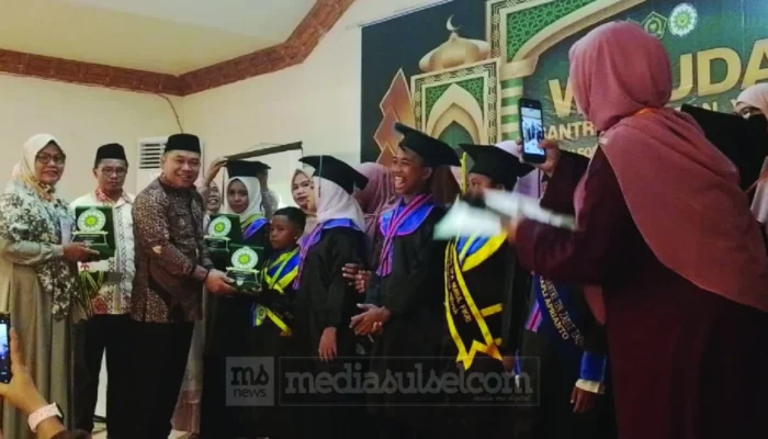 Wisuda 220 Santri TK/TPA di Galesong Utara, FORKAD Q Fokus Bentuk Akhlak Anak