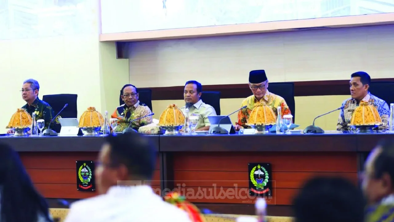 Sulsel Jadi Provinsi Pertama di Indonesia Timur Terapkan Manajemen Talenta ASN 2 Sulsel Jadi Provinsi Pertama di Indonesia Timur Terapkan Manajemen Talenta ASN