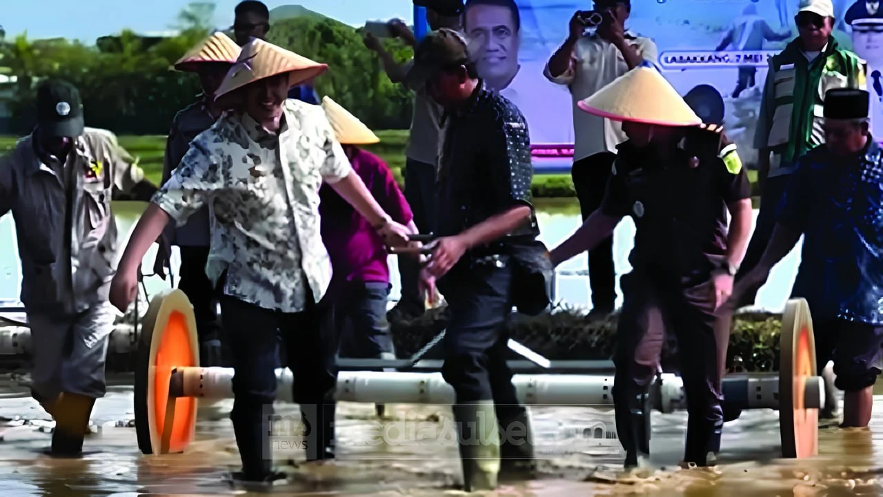 Pemkab Pangkep Mulai Transformasi Pertanian Modern, MYL Pimpin Tanam Perdana Padi PM-AAS