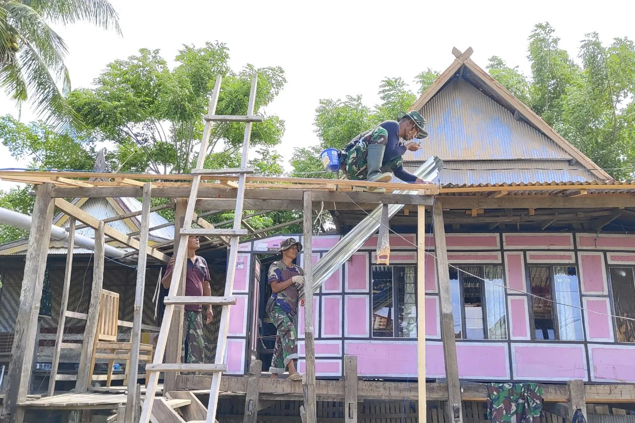 Kisah Haru Tompo Ramang, Rumah Nyaris Roboh Kini Direhab Satgas TMMD ke-128 Kodim 1425/Jeneponto
