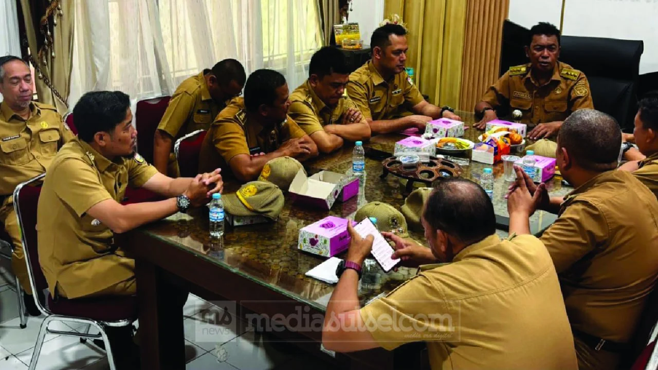 Camat Manggala Kumpulkan Lurah dan Pejabat Kecamatan, Isu Sampah hingga Urban Farming Jadi Topik Bahasan