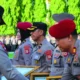 Dari Evakuasi Korban Pesawat hingga Bongkar Sindikat Curanmor, Kapolda Sulsel Ganjar Puluhan Polisi Berprestasi