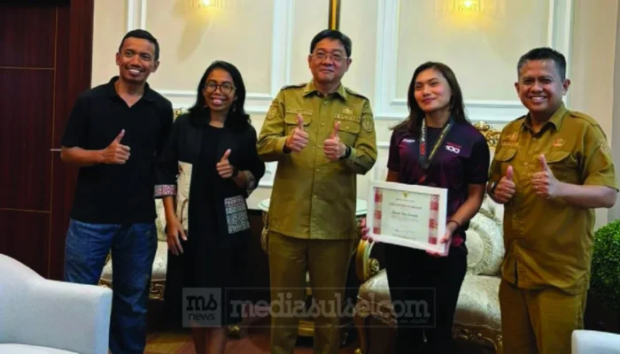 Dian Upa Salurante Harumkan Nama Toraja Utara di Ajang Rinjani100 2026 