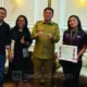 Dian Upa Salurante Harumkan Nama Toraja Utara di Ajang Rinjani100 2026 
