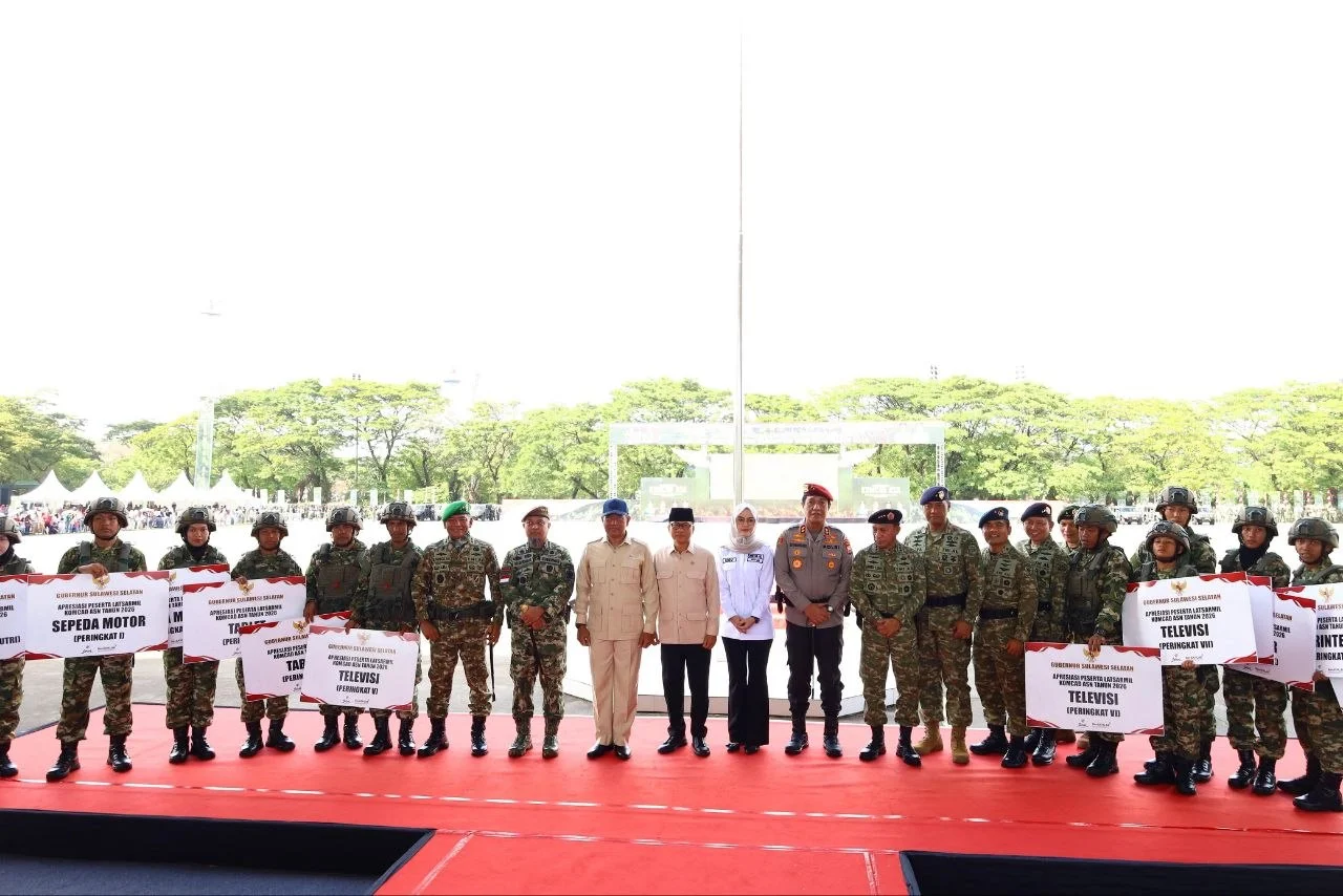 Kapolda Sulsel Dukung Pembentukan Komcad ASN untuk Ketahanan Daerah 2 Kapolda Sulsel Hadiri Penetapan Komcad ASN Pemprov Sulsel Tahun 2026