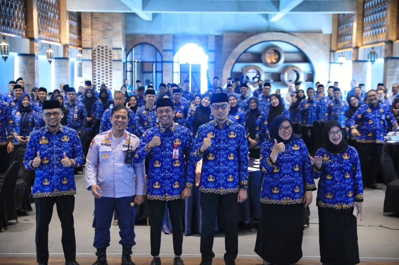 Sekda Makassar Minta Program KORPRI Selaras Visi Pemerintah dan Fokus Layani ASN 2 Sekda Makassar Minta Program KORPRI Selaras Visi Pemerintah dan Fokus Layani ASN