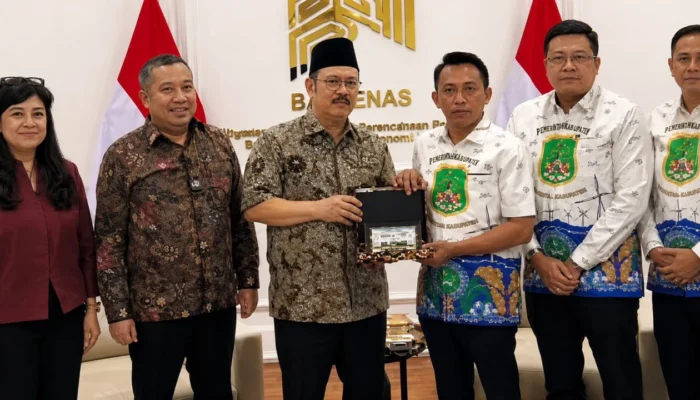Menteri Bappenas Kaget Pertumbuhan Ekonomi Sidrap Melonjak 7,71%, Langsung Hubungi Kepala BPS