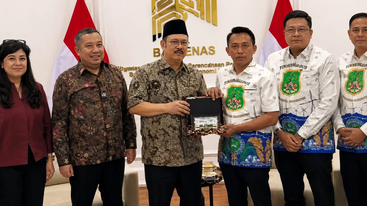 Menteri Bappenas Kaget Pertumbuhan Ekonomi Sidrap Melonjak 7,71%, Langsung Hubungi Kepala BPS