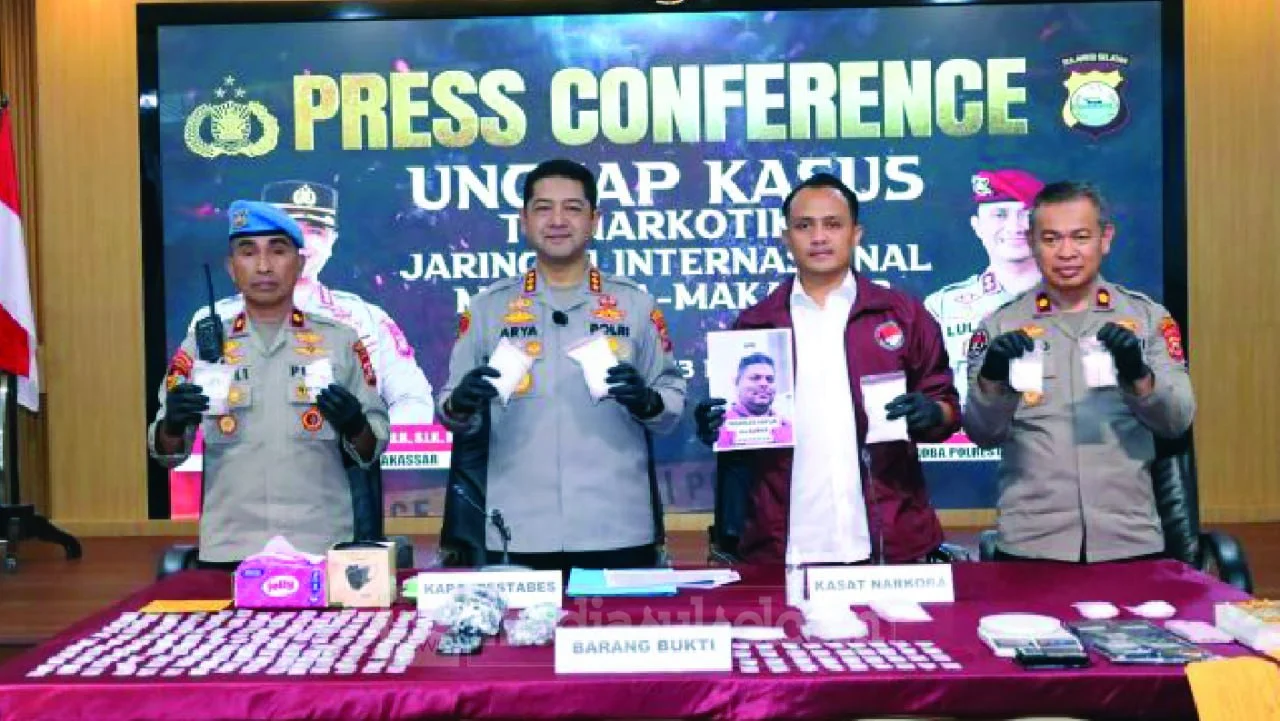 Helmy Ahmed (Mahasiswa Fak. Sains dan Teknologi UINAM)