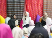 Melinda Aksa Luncurkan Buku “Jelajah Hijau di Pantai Losari”, Edukasi Anak Makassar Peduli Lingkungan Sejak Dini