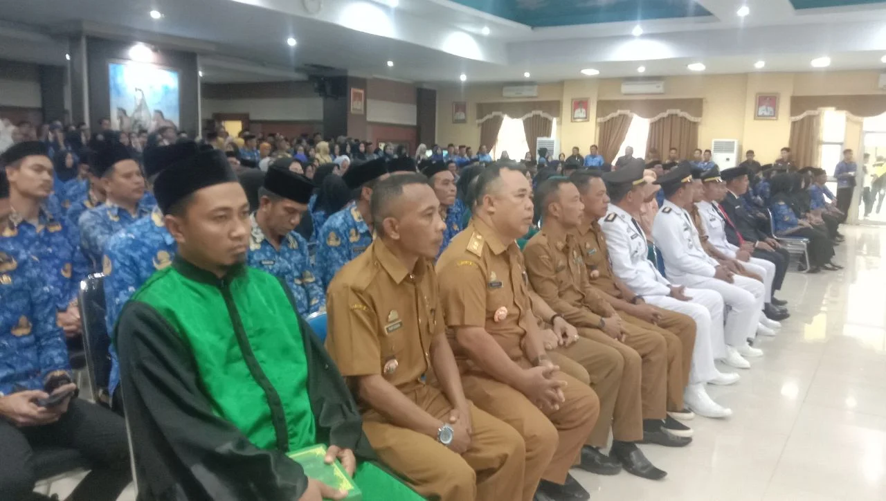 Bupati Jeneponto Lantik 198 Pejabat Pimpinan Tinggi Pratama, Pejabat Administrator, dan Pejabat Pengawas 4 Bupati Jeneponto Lantik 198 Pejabat Pimpinan Tinggi Pratama, Pejabat Administrator, dan Pejabat Pengawas