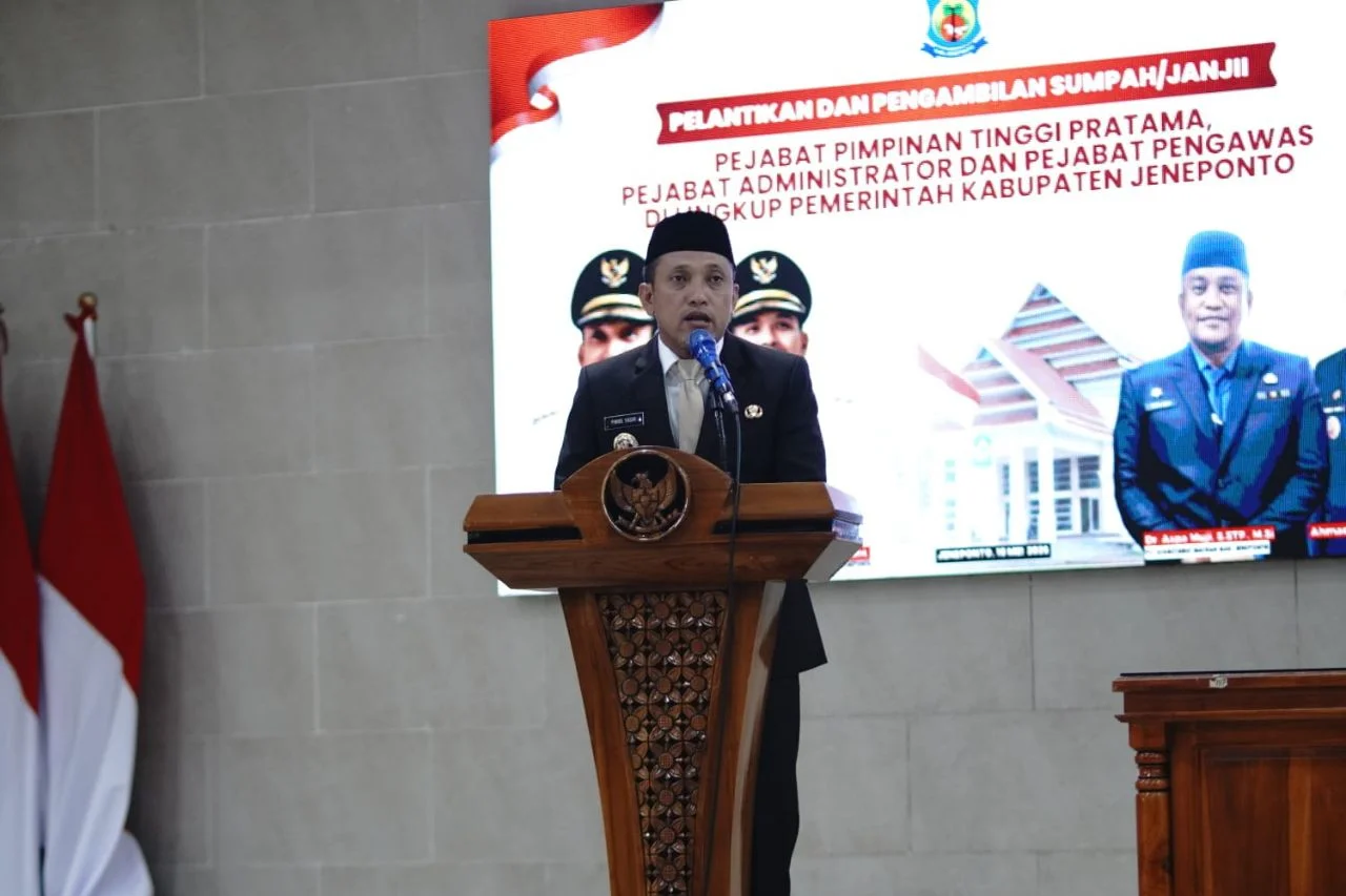 Bupati Jeneponto Lantik 198 Pejabat Pimpinan Tinggi Pratama, Pejabat Administrator, dan Pejabat Pengawas 2 Bupati Jeneponto Lantik 198 Pejabat Pimpinan Tinggi Pratama, Pejabat Administrator, dan Pejabat Pengawas