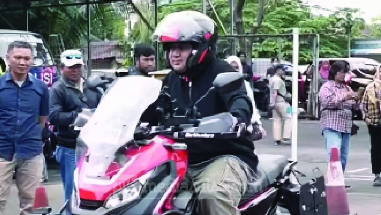 Resmikan Layanan SIM C1, Appi Jajal Langsung Ujian Motor Besar dan Dorong Budaya Berkendara Aman