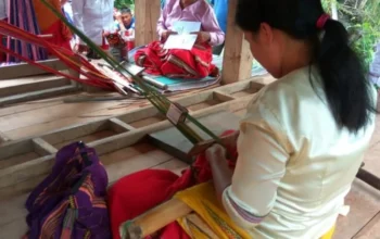 Wastra Pallawa’, Jejak Tenun Kuno Toraja Barat yang Masih Bertahan di Pedalaman Mamasa 5 Wastra Pallawa’, Jejak Tenun Kuno Toraja Barat yang Masih Bertahan di Pedalaman Mamasa