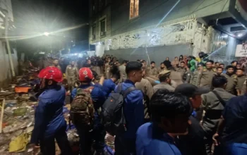 Pasar Tumpah Ditutup, Pemkot Makassar Kirim Pesan Tegas: Jalan Bukan Lagi Tempat Berdagang 4 Pasar Tumpah Ditutup, Pemkot Makassar Kirim Pesan Tegas: Jalan Bukan Lagi Tempat Berdagang