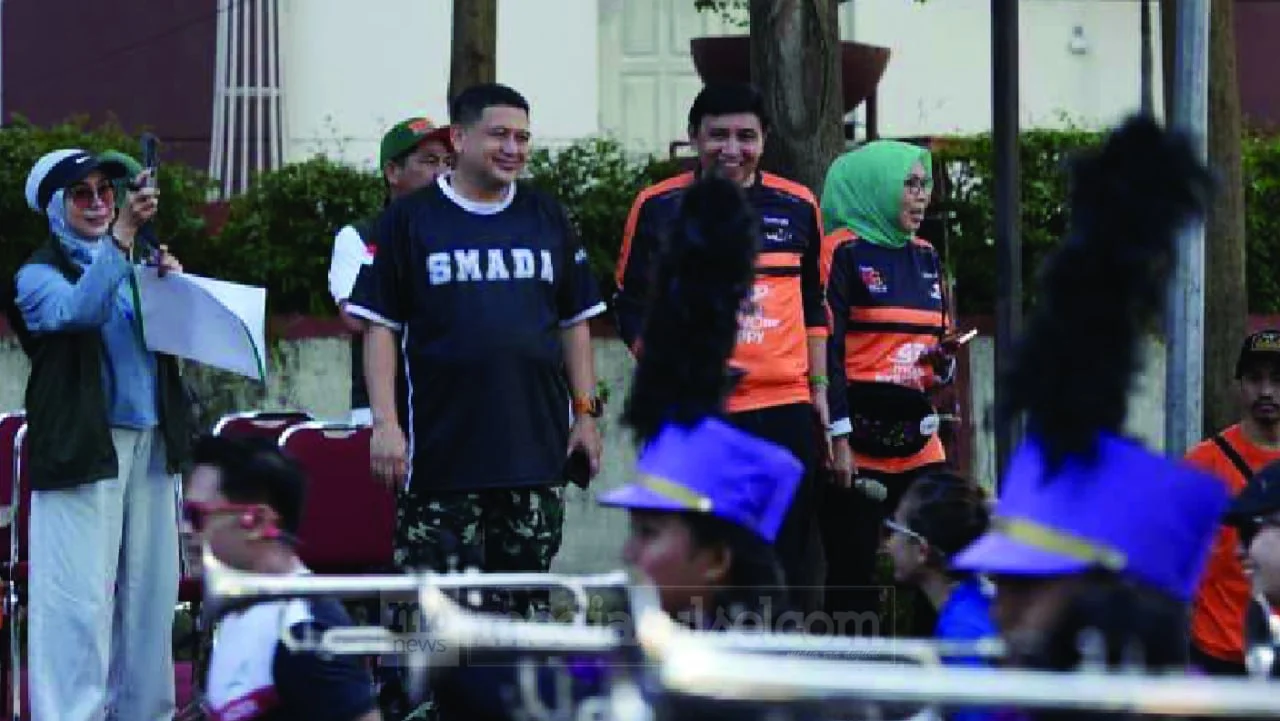 Appi Lepas Karnaval TSN II SMADA, Ribuan Alumni Padati Jalan Menuju Benteng Rotterdam