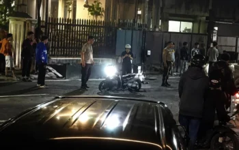 Tabrak Polisi Demi Kabur Razia, Pemotor di Makassar Akhirnya Diamankan 3 Tabrak Polisi Demi Kabur Razia, Pemotor di Makassar Akhirnya Diamankan