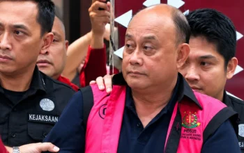Sehari Usai Dicopot Prabowo, Mantan Kepala BGN Dadan Hindayana Ditahan Kejagung 8 Sehari Usai Dicopot Prabowo, Mantan Kepala BGN Dadan Hindayana Ditahan Kejagung