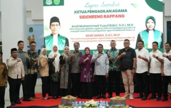 Malam Lepas Sambut Ketua PA Sidrap Berlangsung Hangat, Ini Harapan Bupati untuk Pimpinan Baru 8 Malam Lepas Sambut Ketua PA Sidrap Berlangsung Hangat, Ini Harapan Bupati untuk Pimpinan Baru