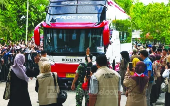 391 Jamaah Haji Pinrang Kembali ke Tanah Air, Wabup Harap Jadi Teladan di Tengah Masyarakat 3 391 Jamaah Haji Pinrang Kembali ke Tanah Air, Wabup Harap Jadi Teladan di Tengah Masyarakat