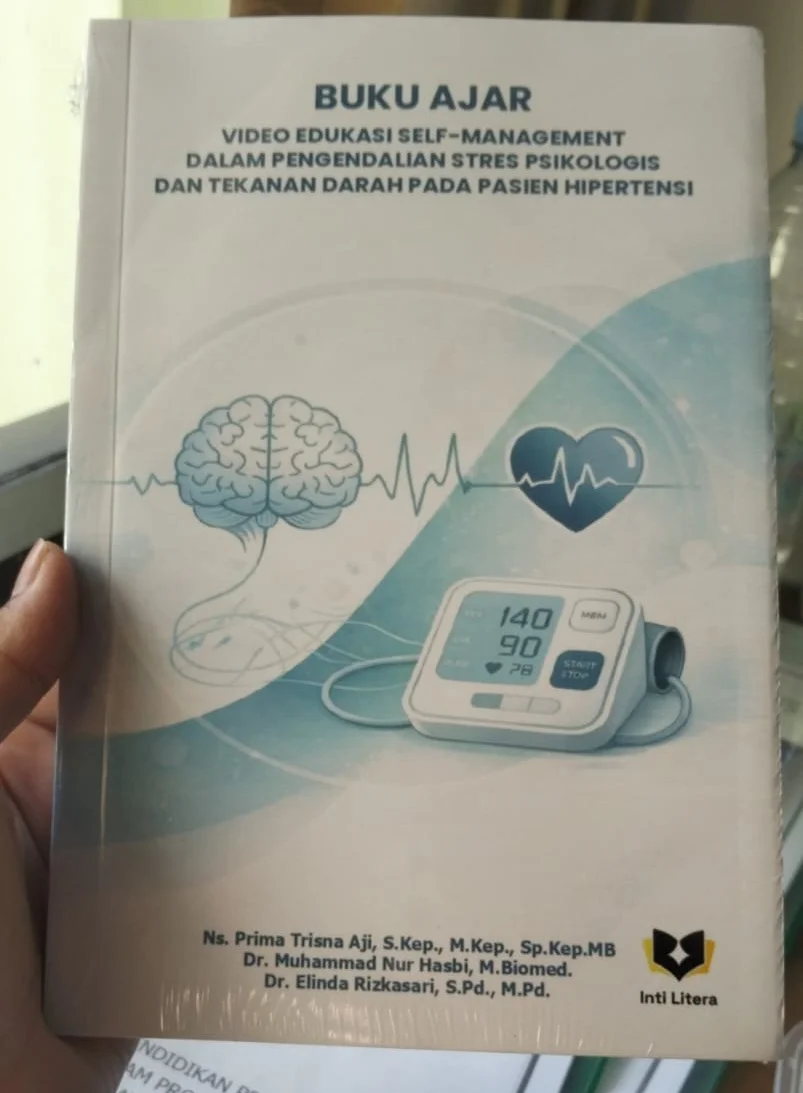 Dosen UNIMUS Luncurkan Buku Ajar Self-Management Hipertensi Berbasis Video Edukasi 2 Dosen UNIMUS Luncurkan Buku Ajar Self-Management Hipertensi Berbasis Video Edukasi