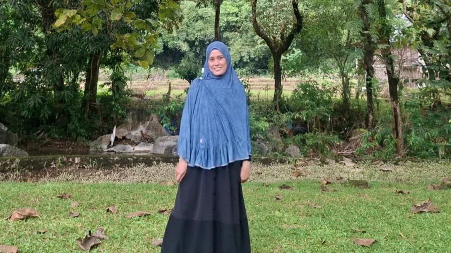 Sri Rahmayani, S.Kom (Aktivis Muslimah)
