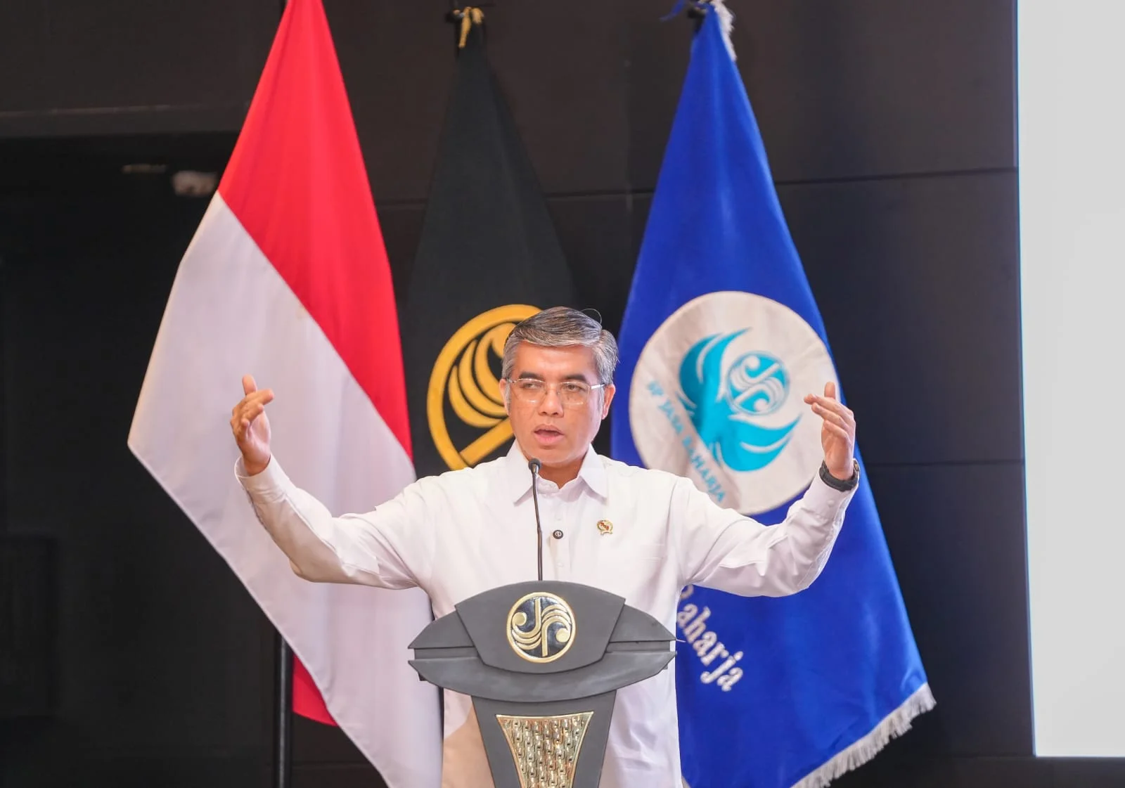 Menteri Ketenagakerjaan (Menaker)