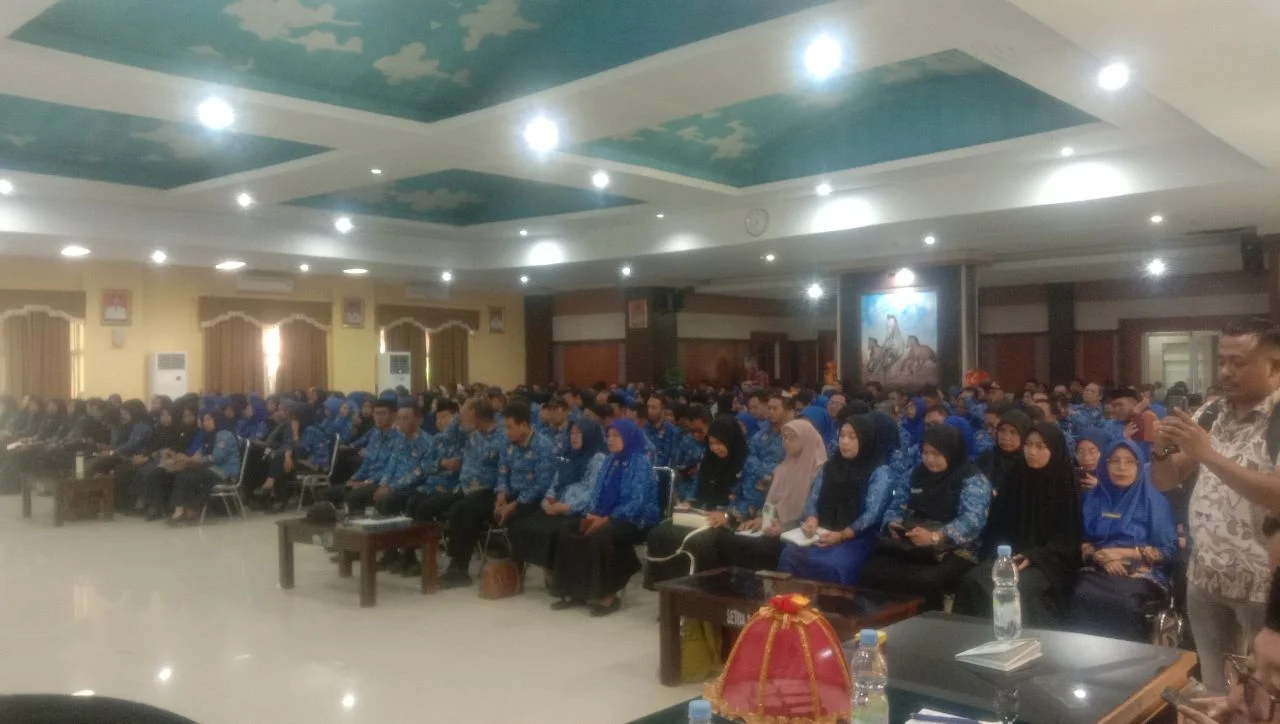 Bupati Paris Yasir Resmi Launching Aplikasi SPMB Jeneponto 2026/2027 3 Bupati Paris Yasir Resmi Launching Aplikasi SPMB Jeneponto 2026/2027