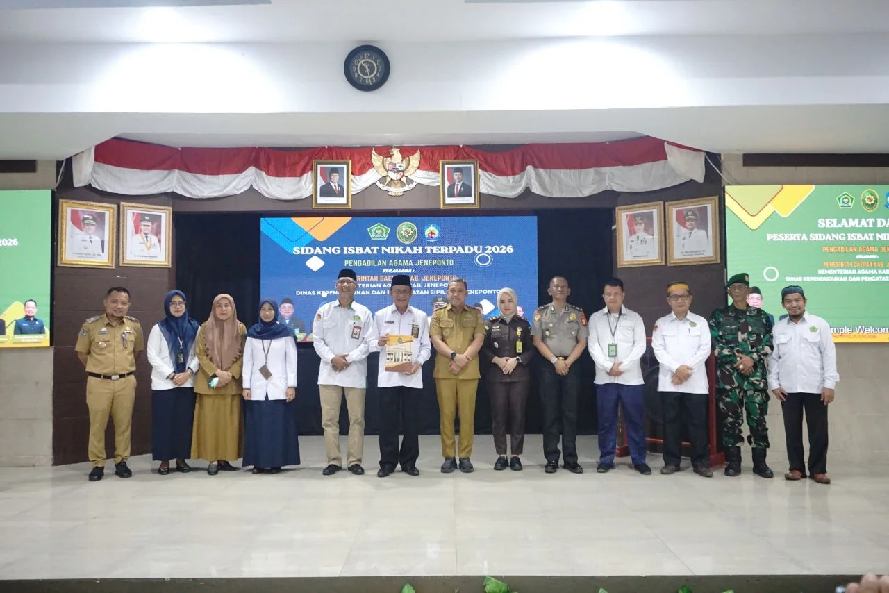 Di Sidang Isbat Nikah Terpadu 2026, Bupati Paris Yasir Dorong Kepastian Hukum dan Tertib Administrasi 3 Di Sidang Isbat Nikah Terpadu 2026, Bupati Paris Yasir Dorong Kepastian Hukum dan Tertib Administrasi