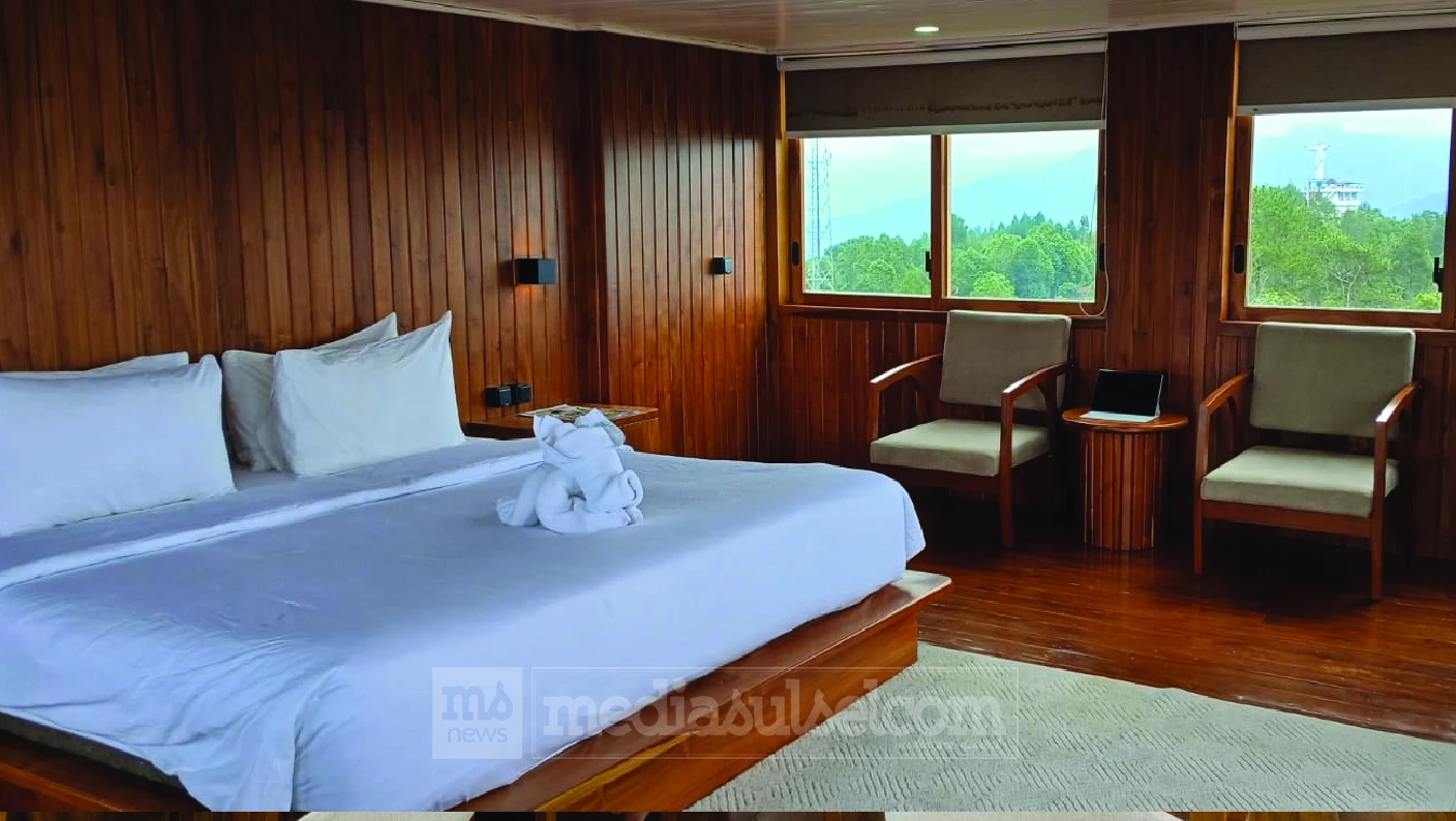 Kapal Nuh Phinisi, Daya Tarik Baru Negeri di Atas Awan Toraja 2 kamar kapten