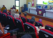 Pedagang Kelapa Muda Benteng Rotterdam Dipindah, Pemkot Makassar Janji Tak Matikan Mata Pencaharian