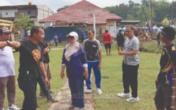 Jelang Porsenijar Sulsel, Wabup Sidrap Pimpin Kerja Bakti Massal di Stadion Ganggawa 6 wabub pimpin kerja bakti