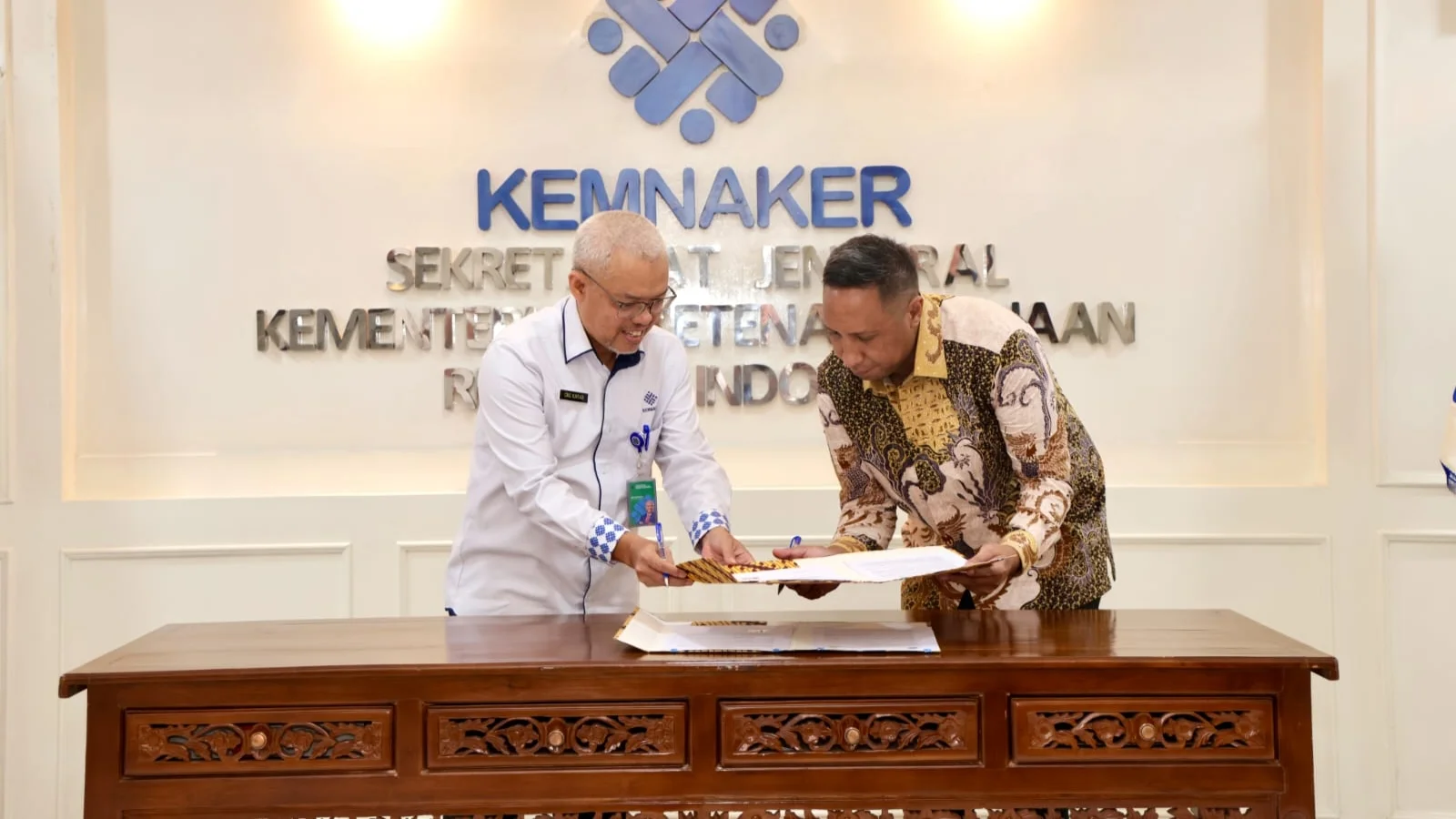 Kemnaker-HIPMI Jaya Teken Kesepahaman Pengembangan Keterampilan Tenaga Kerja