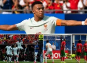 Sempat Gagal Penalti, Mbappé Akhirnya Bawa Prancis Singkirkan Maroko 2-0 15 Sempat Gagal Penalti, Mbappé Akhirnya Bawa Prancis Singkirkan Maroko 2-0
