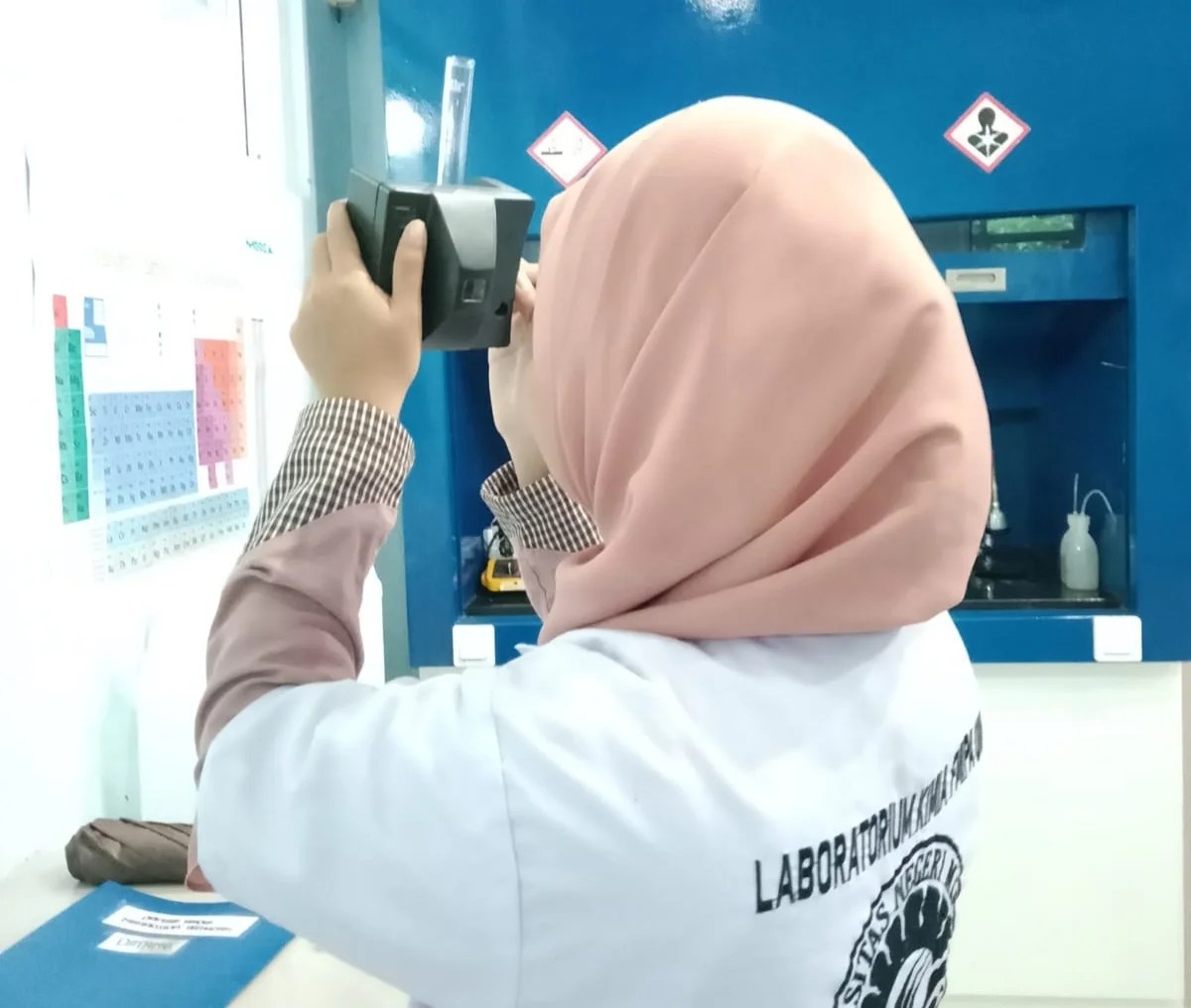 Desy Safitri (Aktivis Muslimah)