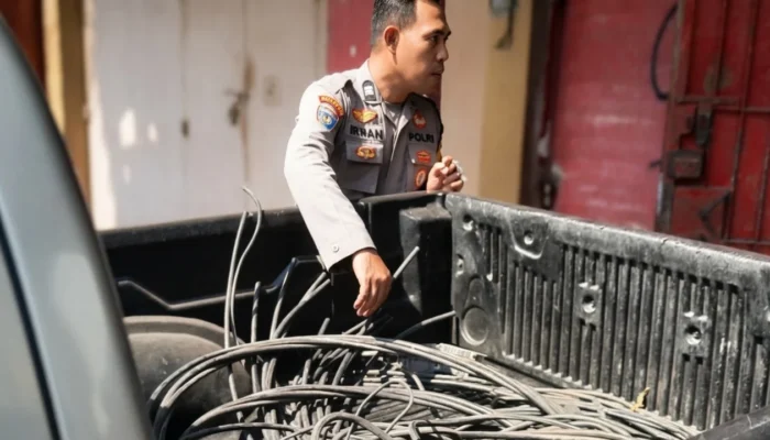 Kepergok Curi Kabel Ruko Kosong di Makassar, Pria Ini Ditangkap Warga, Rekannya Kabur